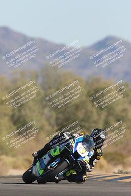 media/Oct-30-2025-Racers Edge (Thu) [[dabbdaf680]]/2-A Group/Session 5 (Turn 7)/